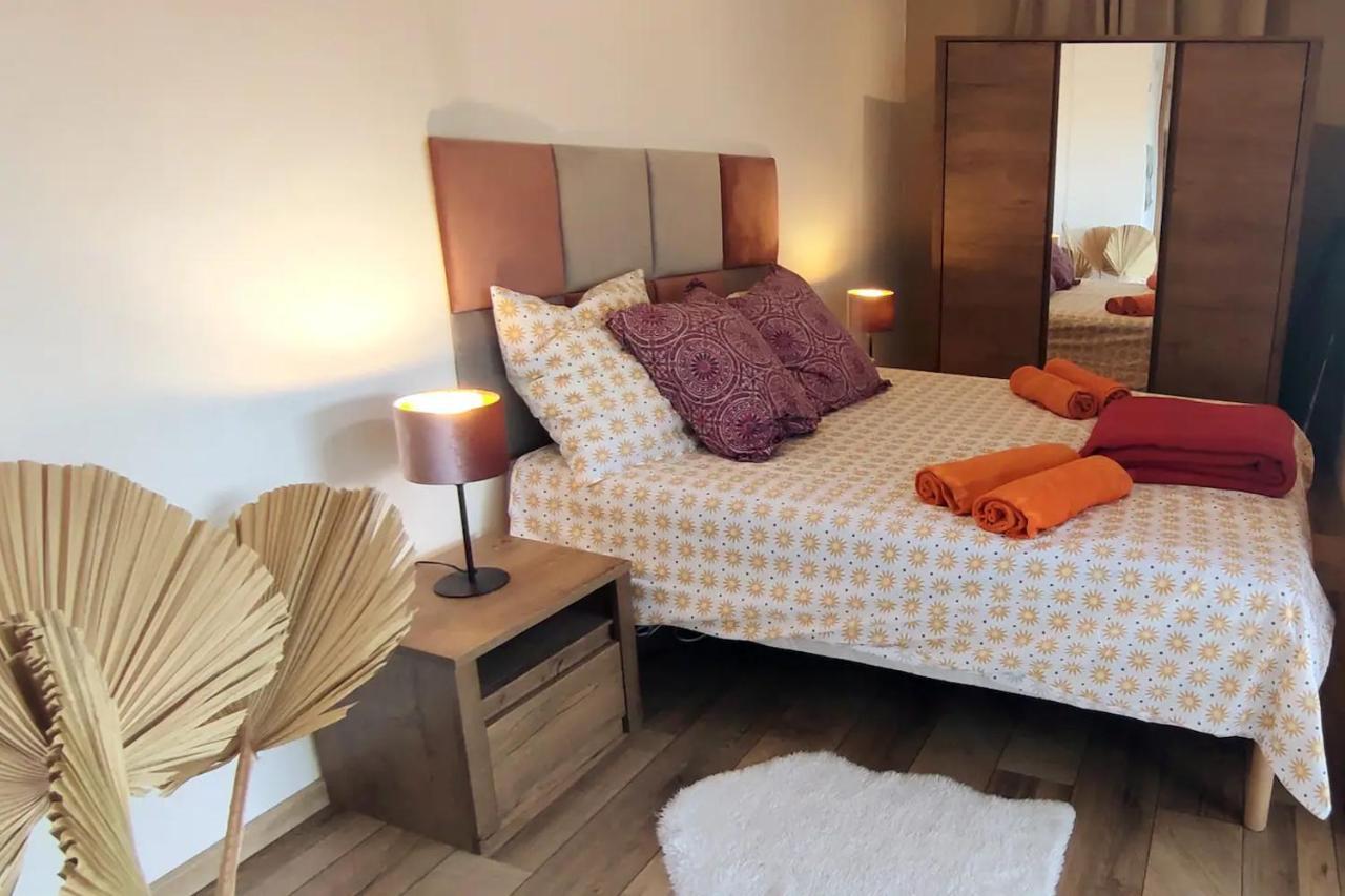 Appartement Provencal Avec Terrasse Dans Le Var Les Arcs-sur-Argens Exterior foto
