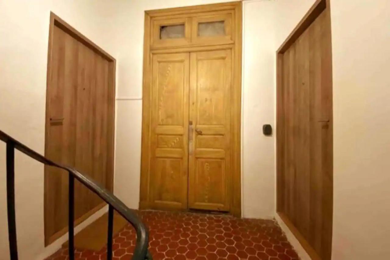 Appartement Provencal Avec Terrasse Dans Le Var Les Arcs-sur-Argens Exterior foto